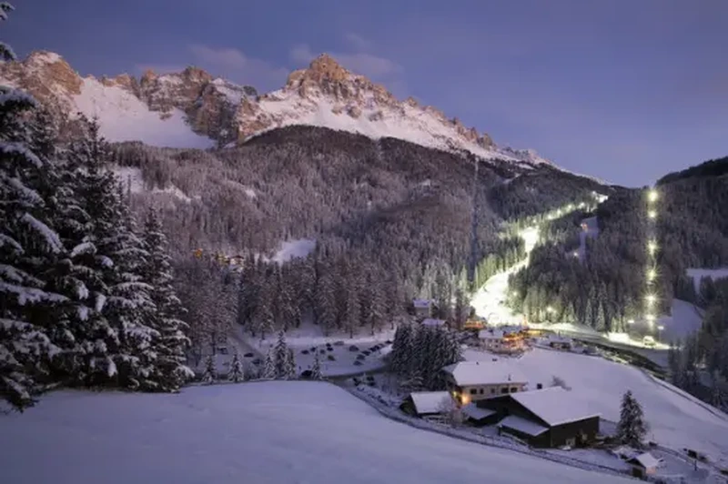 Obereggen o Carezza - panorama invernale