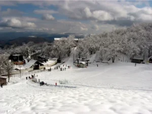 Weekend sulla neve vicino a Potenza: le mete migliori per sciare e rilassarsi in Basilicata