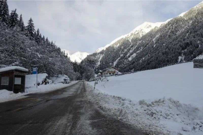 Val Racines innevata
